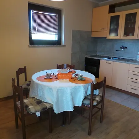 In Porec/istrien 26669 Apartment Porec
